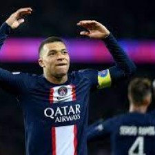 Messi sur la liste de purge de Mbappé